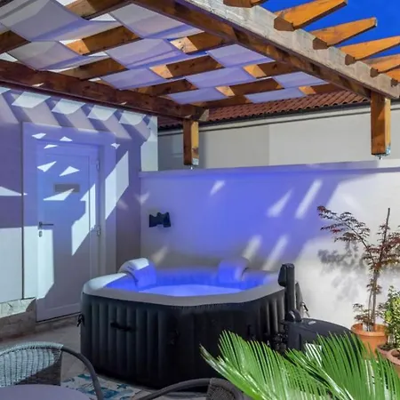 Beautiful Stella Blue In * 노비비노돌스키